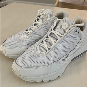 Nike Air Max Pulse 270 triple white  8/23-10/23